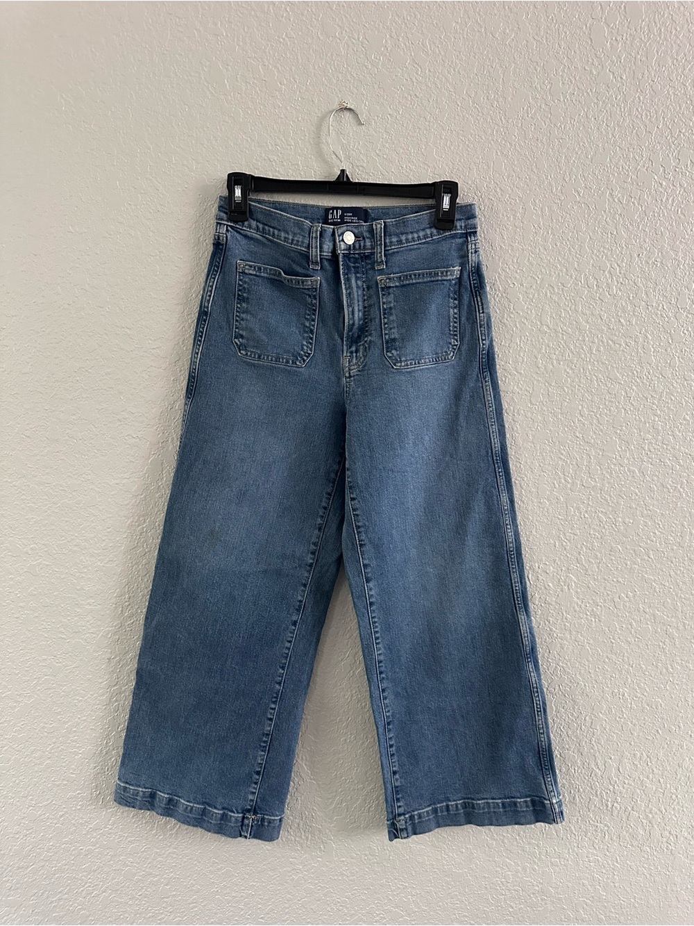 GAP High Rise Wide Leg Crop Jeans Patch Pocket Light Wash Women’s 6/28R - Picture 2 of 11